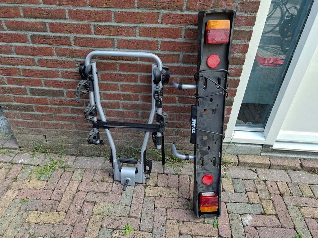 Thule fietsendrager voor 3 fietsen, kantelbaar, trekhaak, Auto diversen, Dakdragers, Ophalen