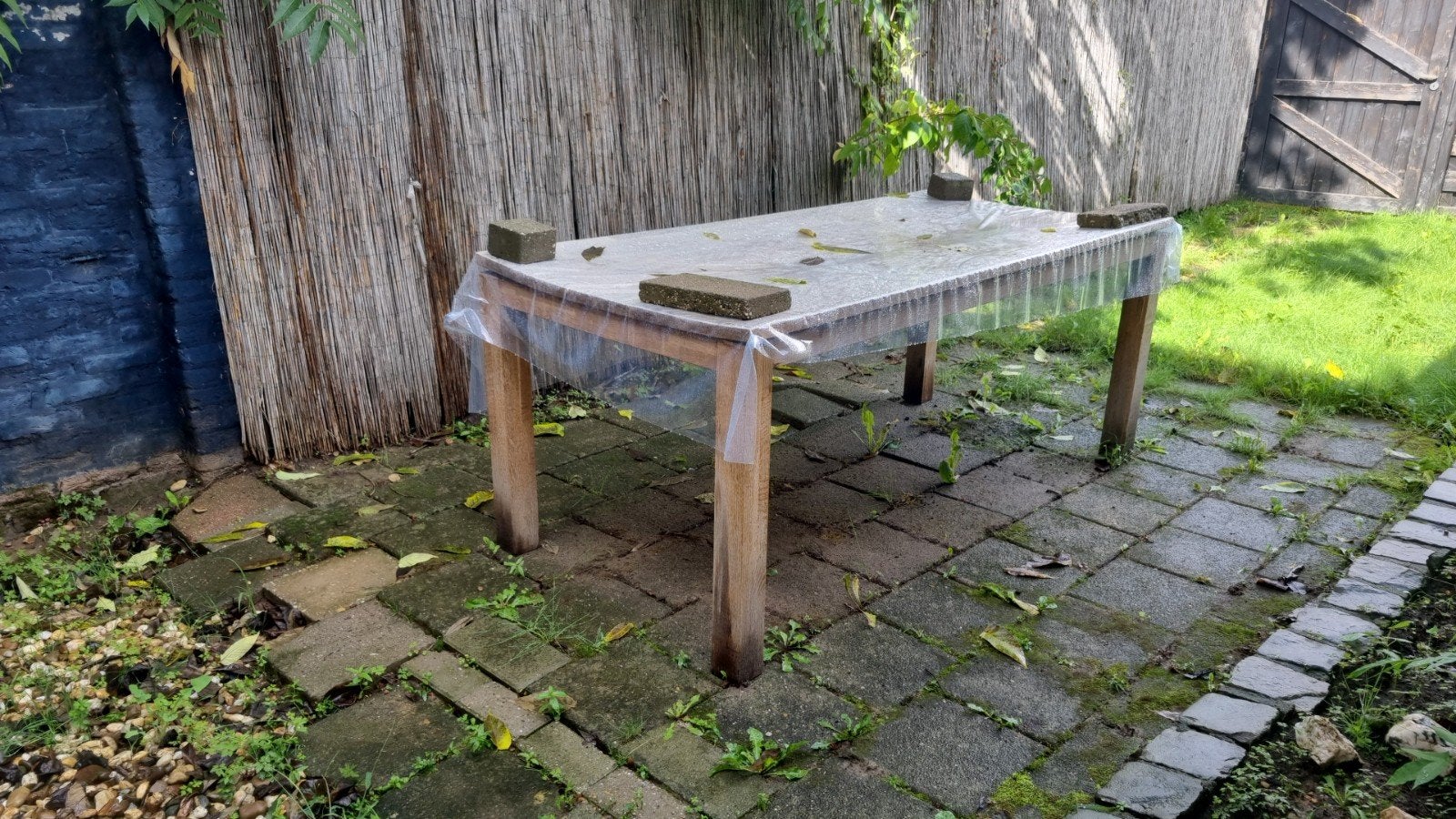 Oude tafel gratis afhalen
