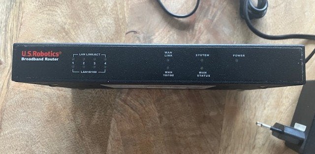 US Robotics Broadband Router, Ophalen of Verzenden, Router, US Robotics