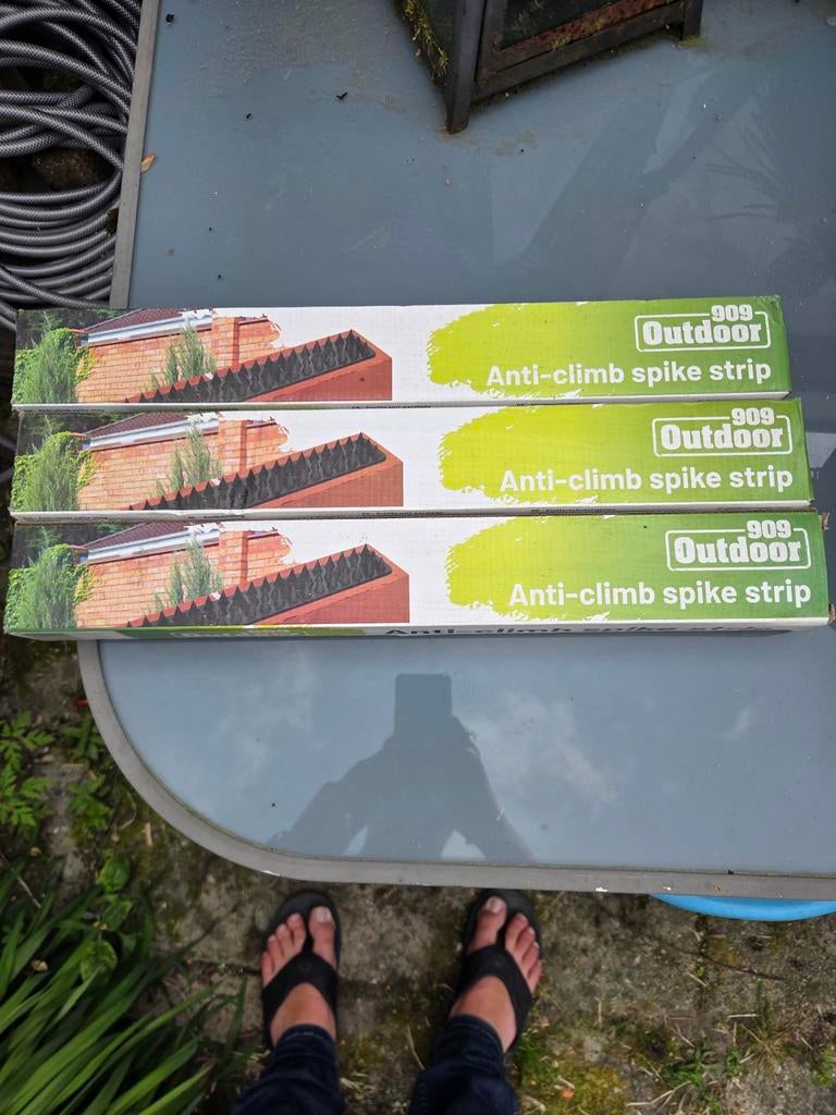 Anti-climp spike strips, Ophalen, Nieuw