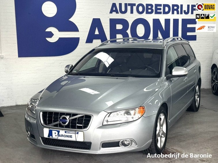 Volvo V70 2.0T R-Edition, Auto's, Euro 5, Zwart, 4 cilinders, Handgeschakeld