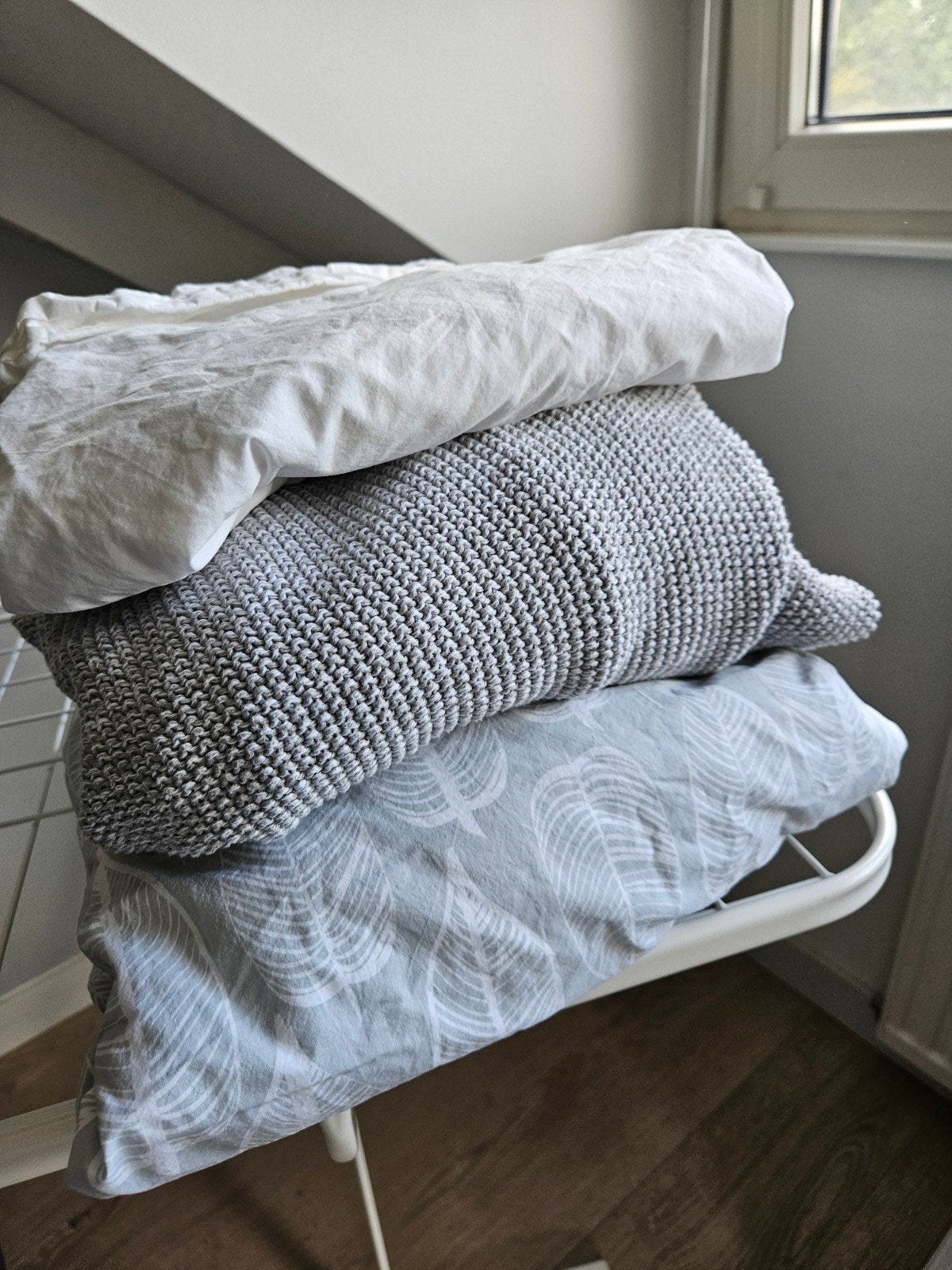 Witlof voor kids - tuck in laken en dekens - ledikant, Kinderen en Baby's, Ophalen, Jongetje of Meisje, Wit, Met elastische banden