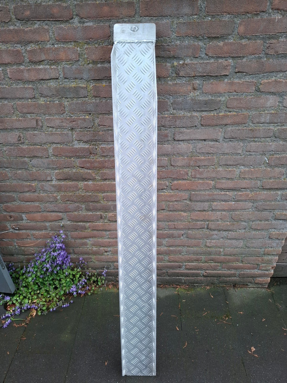 2x Aluminium rijplaat / oprijplaat - 150 cm, Ophalen of Verzenden, Zo goed als nieuw