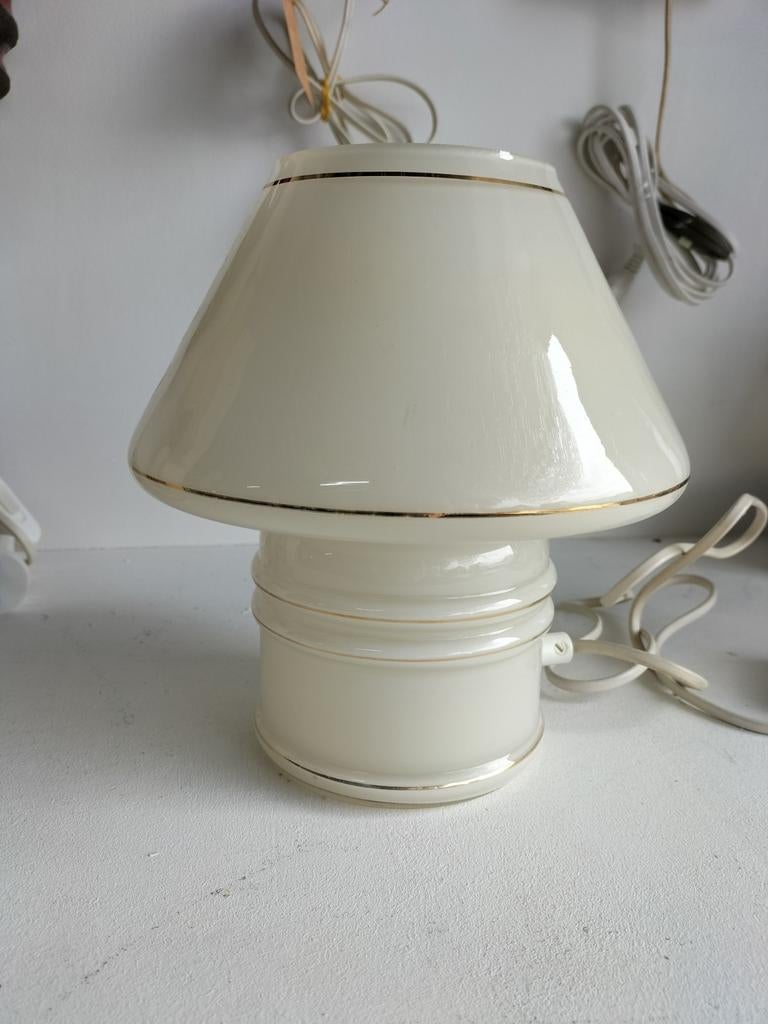 Vintage massive  glazen tafellamp met gouden accenten, Gebruikt, Ophalen of Verzenden, Onbekend, Onbekend