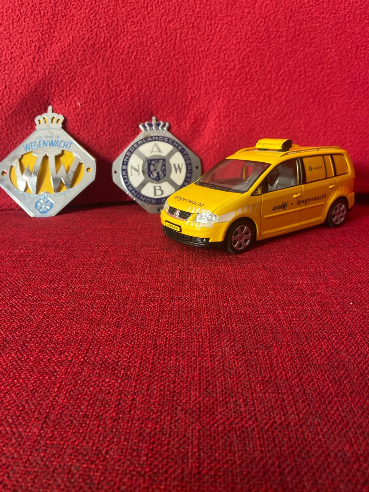 Vw Touran ANWB Wegenwacht met nieuwe ANWB schildjes, Ophalen of Verzenden, Zo goed als nieuw, Auto's