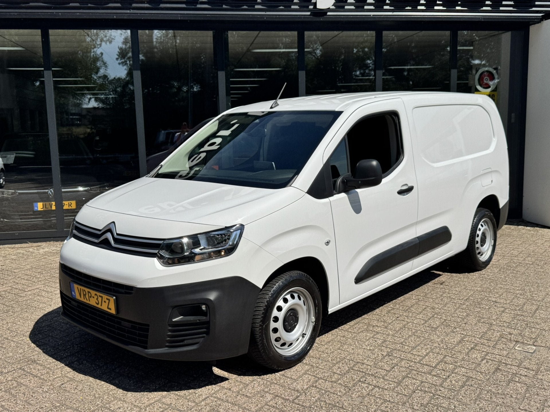 Citroën Berlingo 1.5 HDI 102pk Club XL *Navi*Airco*, Voorwielaandrijving, 12 maanden, Stof, Gebruikt
