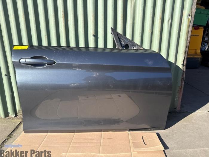 Portier 4Deurs rechts-voor van een BMW 4-Serie (B39), Gebruikt, -, Deur, -