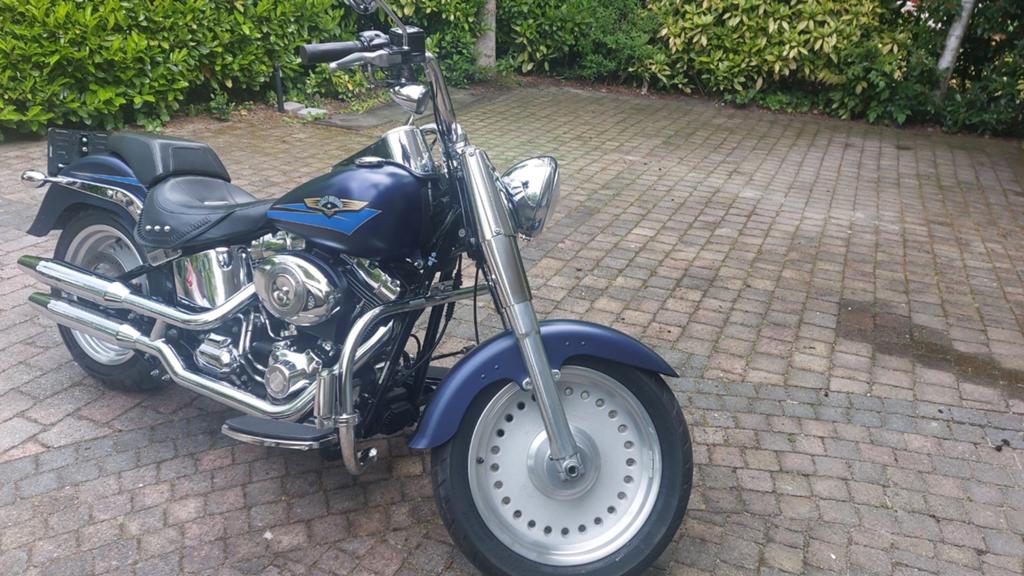 Zeer mooie orginele  Harley davidson Fatboy  2008, 2 cilinders, Occasion, Particulier, Handgeschakeld