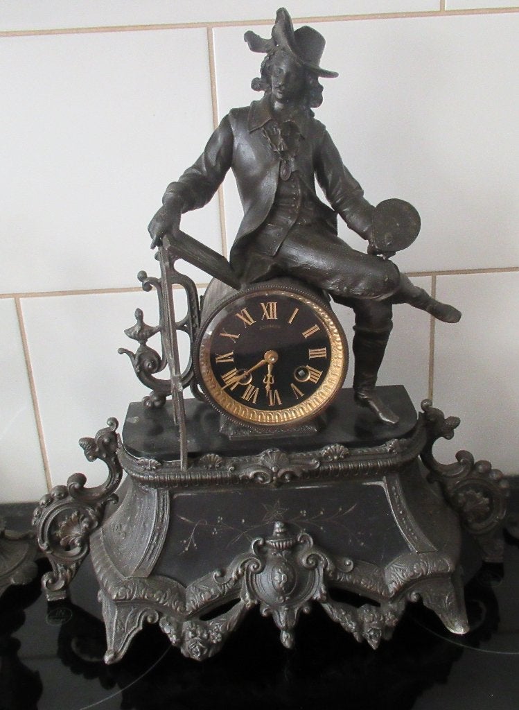 ANTIEK KLOK MET BEELD SCHILDER- LODEWIJK XIV-JAPY FRERES, Ophalen