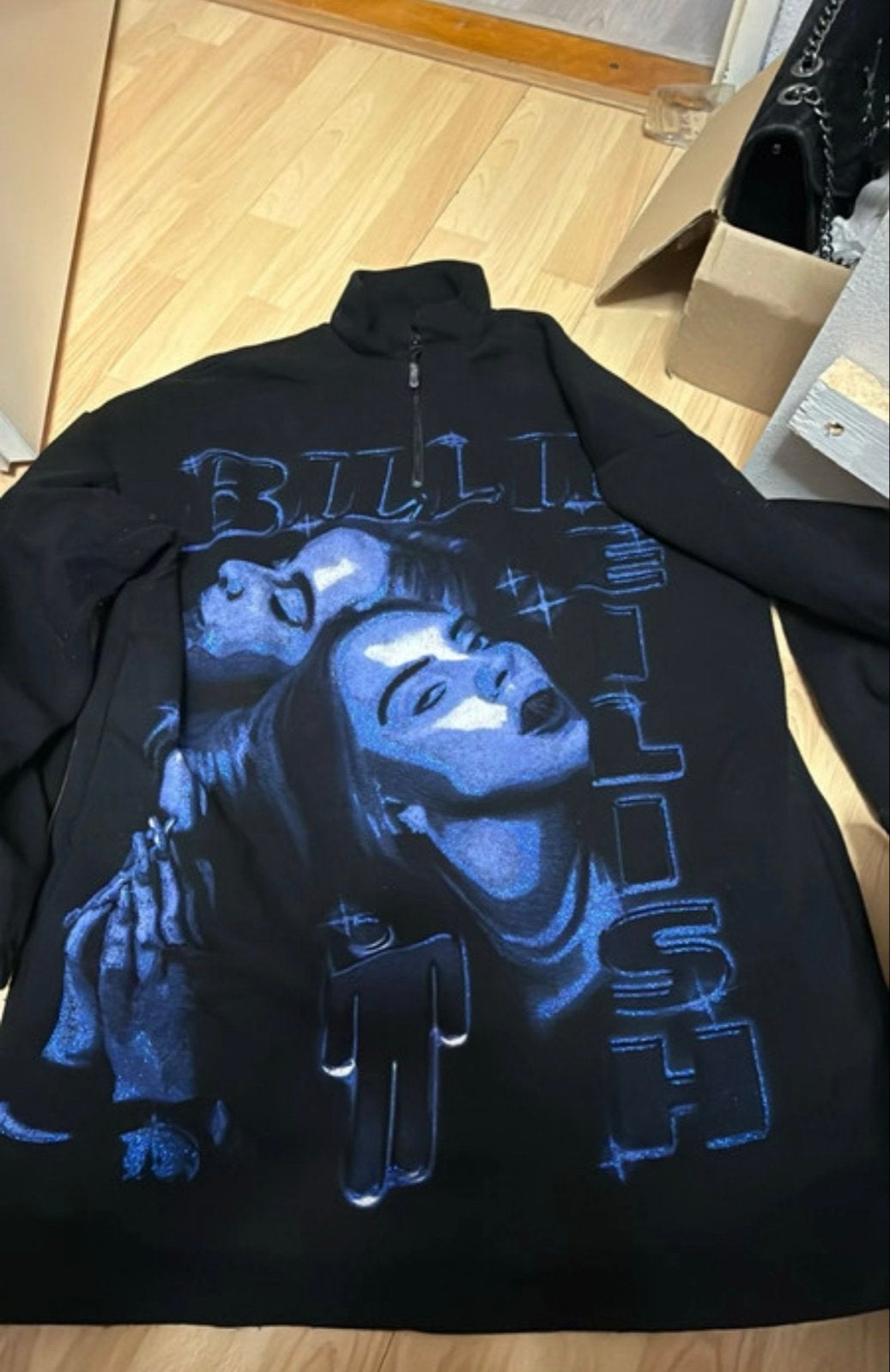 Billie Eilish x Bershka Hoodie Zwart Maat S, Ophalen of Verzenden, Gedragen, Maat 36 (S), Zwart