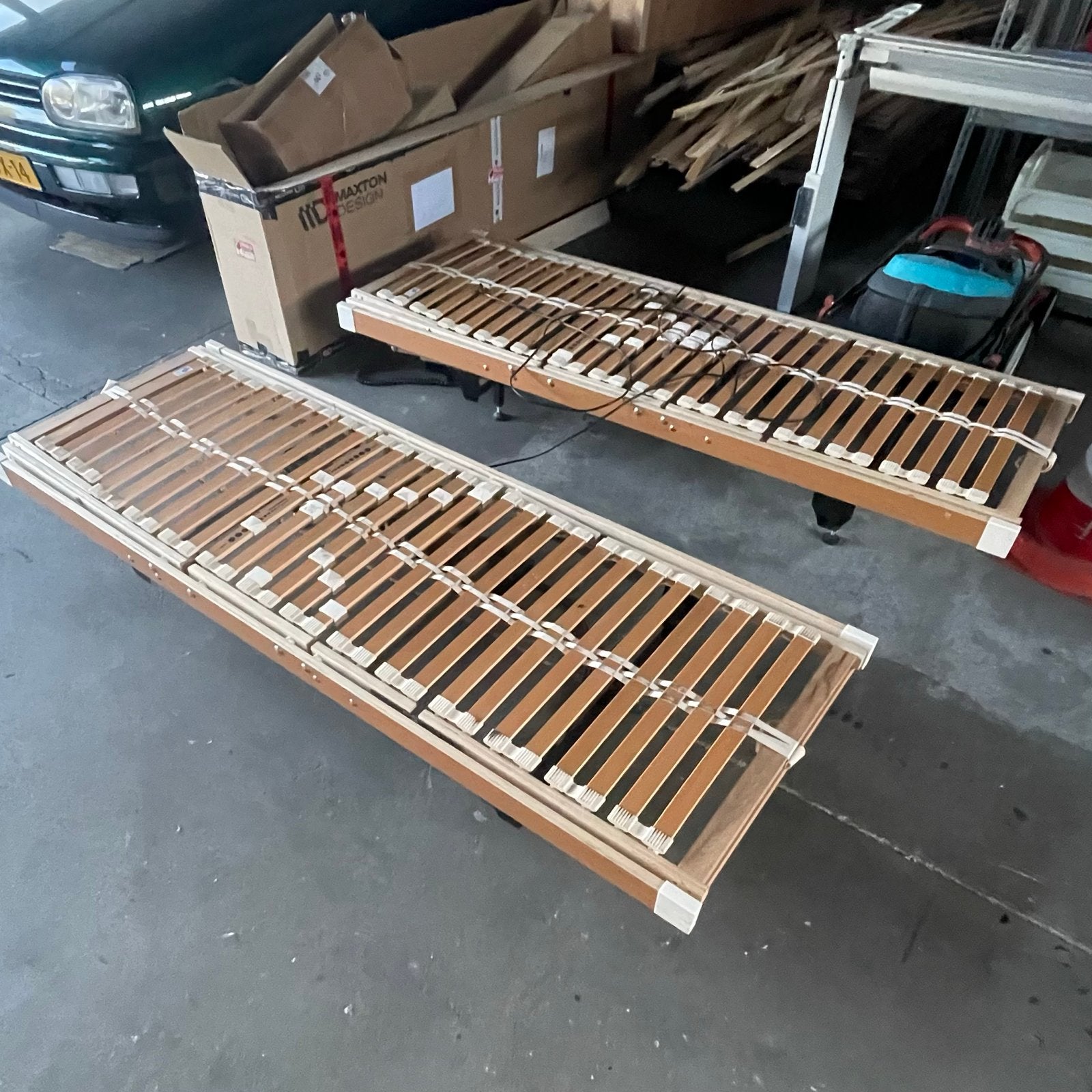 2 lattenbodems 70x200, Ophalen, 70 cm of minder, Tweepersoons, Zo goed als nieuw