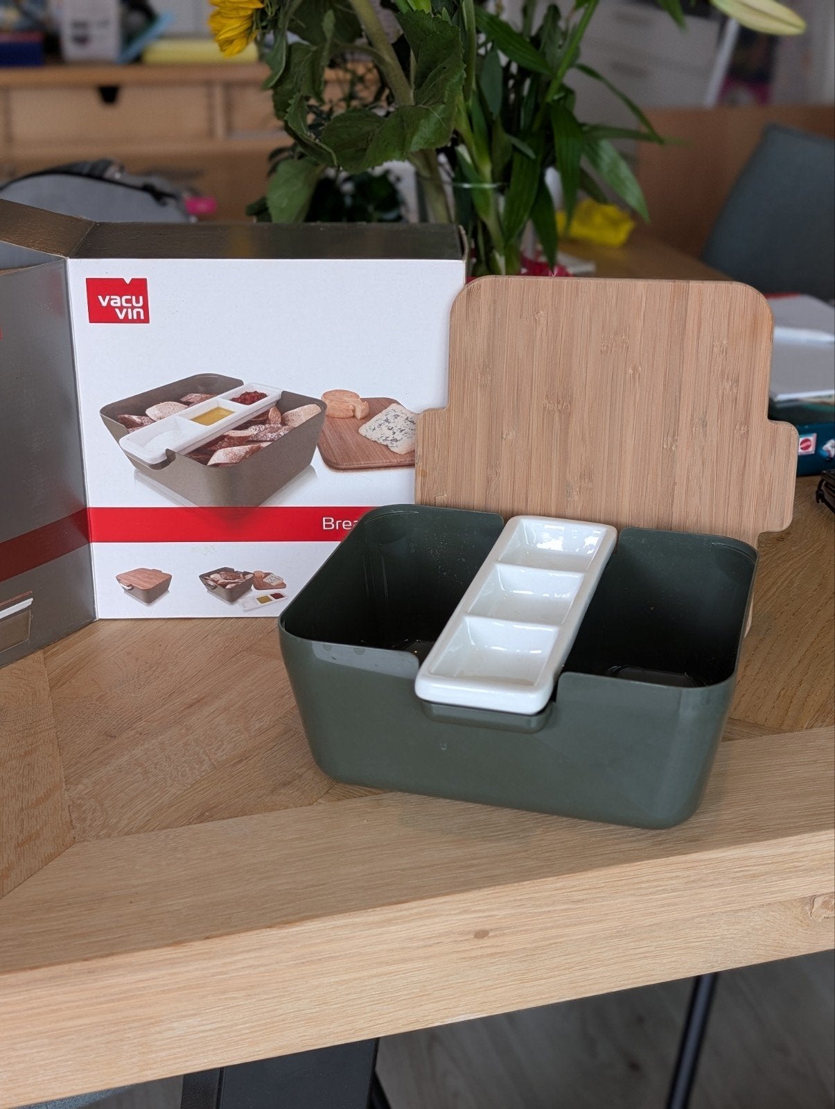 Vacu Vin Bread & Dip Set - Broodtrommel met Snijplank, Groen, Kunststof, Snij-/serveerplank, Ophalen of Verzenden