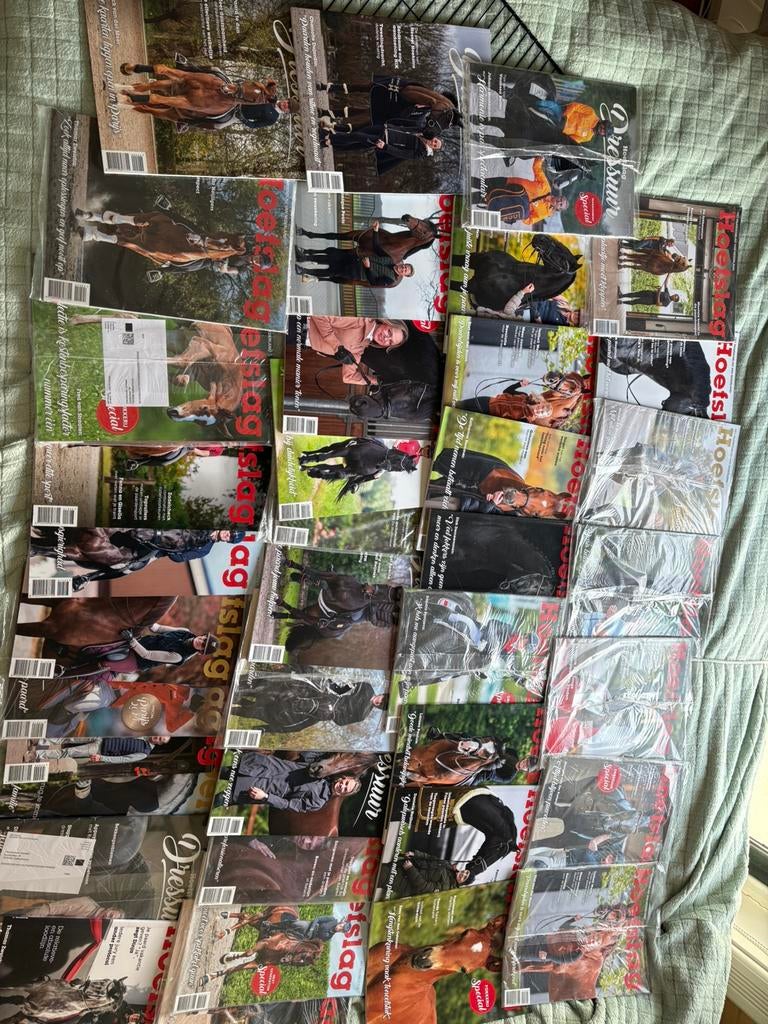 40 hoefslag tijdschriften 2024/2025/2026, Ophalen of Verzenden, Zo goed als nieuw