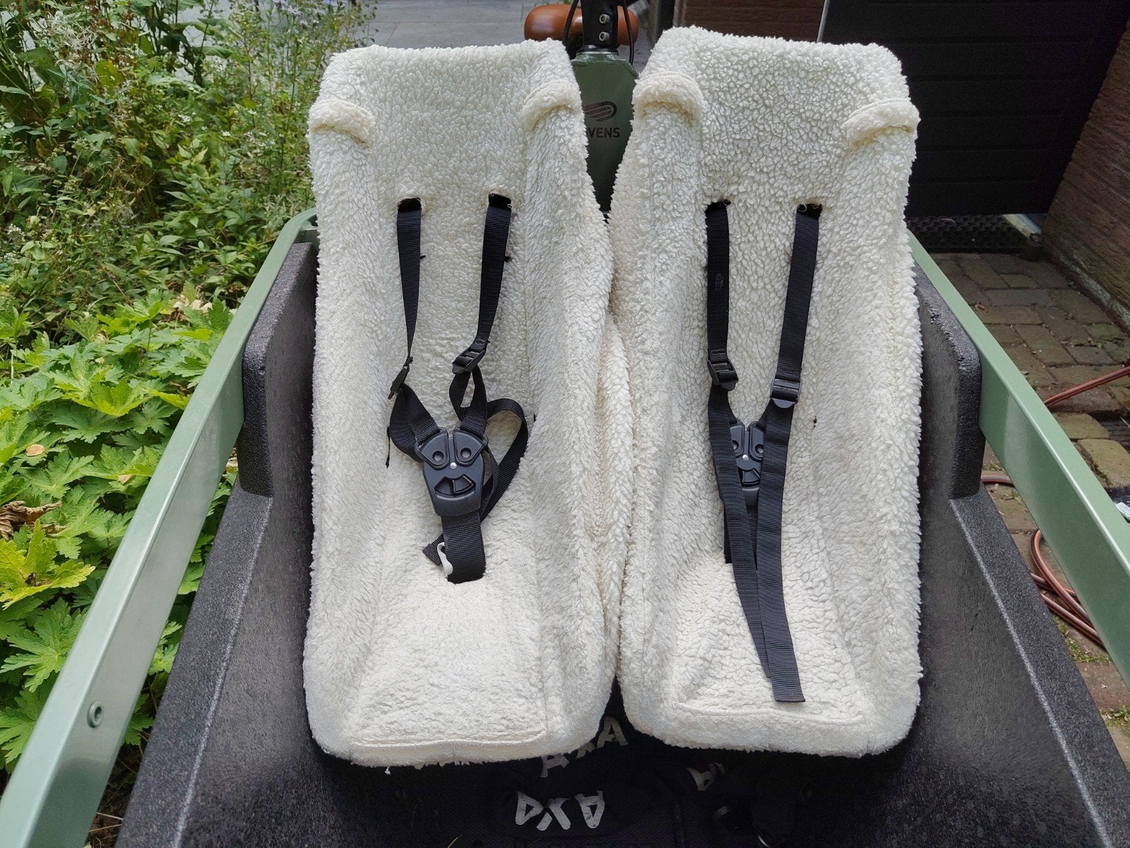 peuterschalen bakfiets, Ophalen, Gebruikt