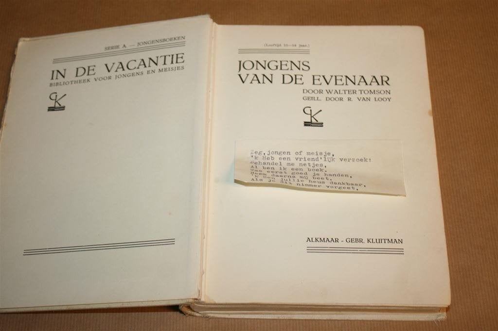 Jongens van de evenaar. Tomson. Kluitman 1936., Boeken, Ophalen of Verzenden, Gelezen