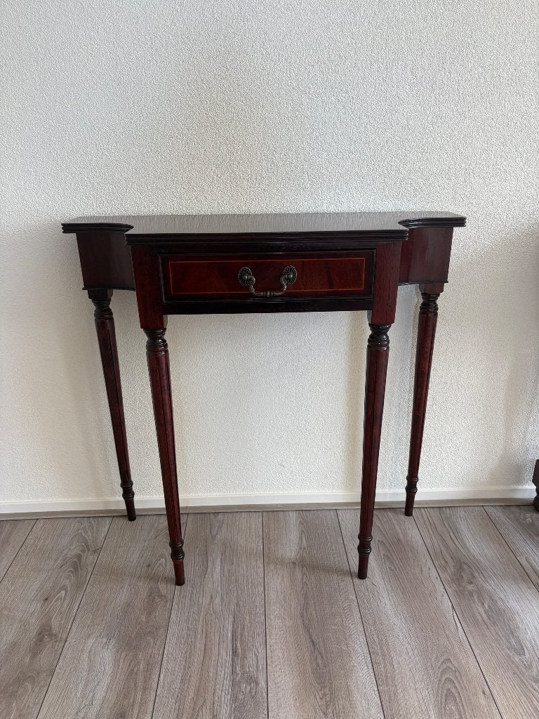 Sidetable antiek, Gebruikt, 50 tot 100 cm, Overige vormen, 25 tot 50 cm