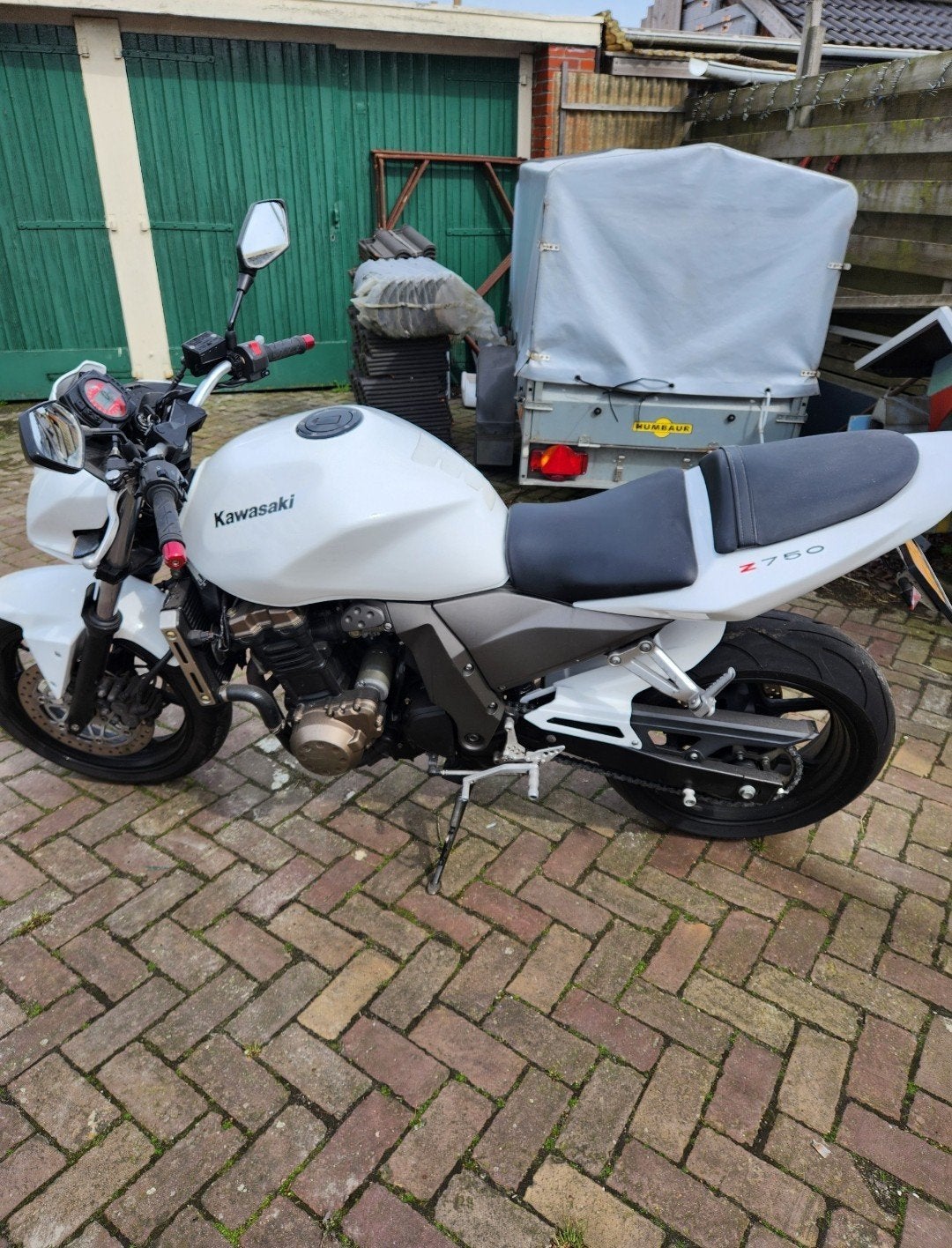 Kawasaki Z750 bouwjaar juli 2004, Particulier, Naked bike