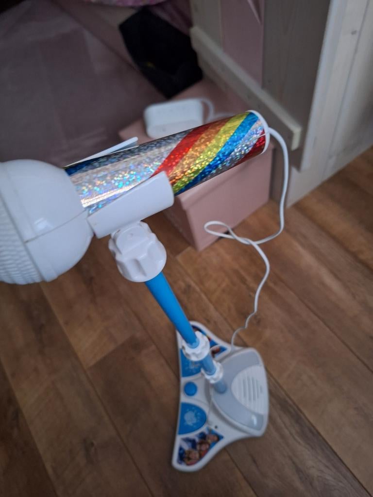 K3 microfoon met standaard, Ophalen, Zo goed als nieuw, Meisje