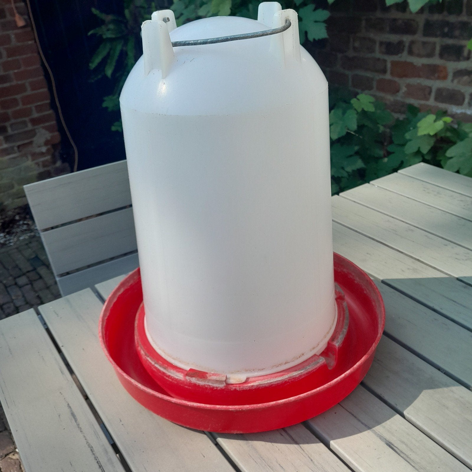 silo voor water voor de kippen, Ophalen, Gebruikt, Drinken en Voederen