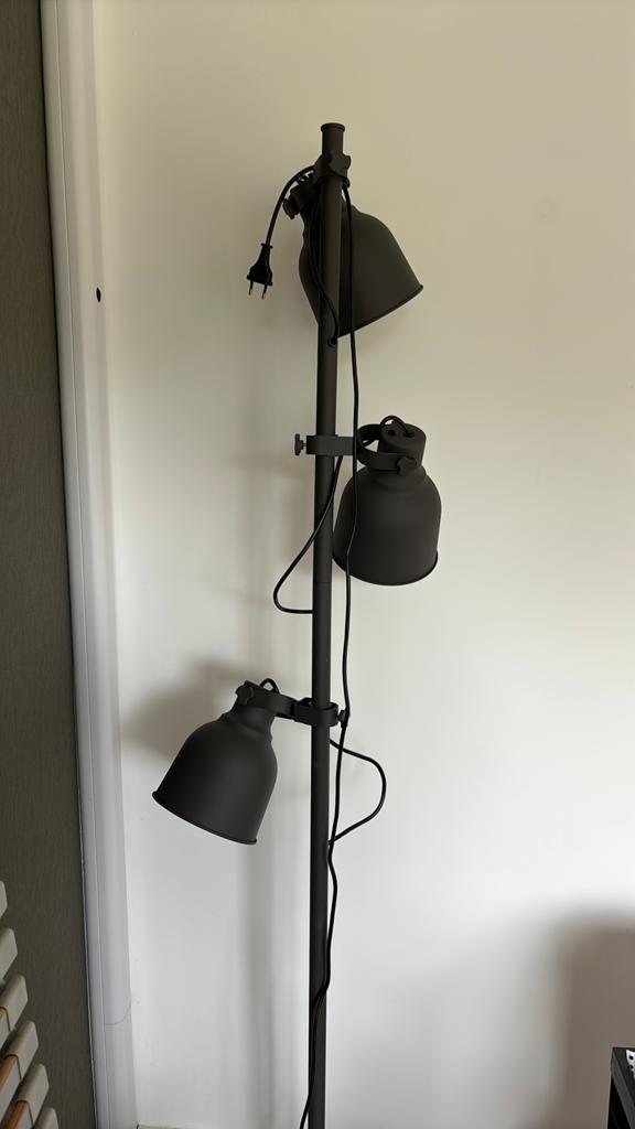 Ikea lamp, Huis en Inrichting, Ophalen, Zo goed als nieuw, 150 tot 200 cm