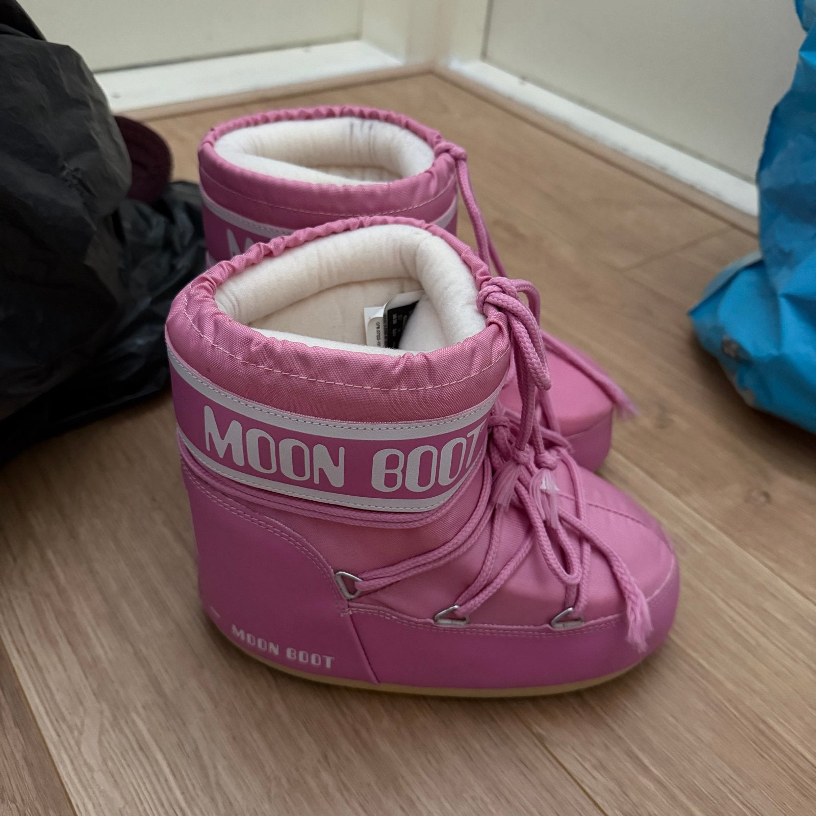 Roze Moon Boot snowboots, maat 36-38, Ophalen of Verzenden, Zo goed als nieuw, Roze, Snowboots
