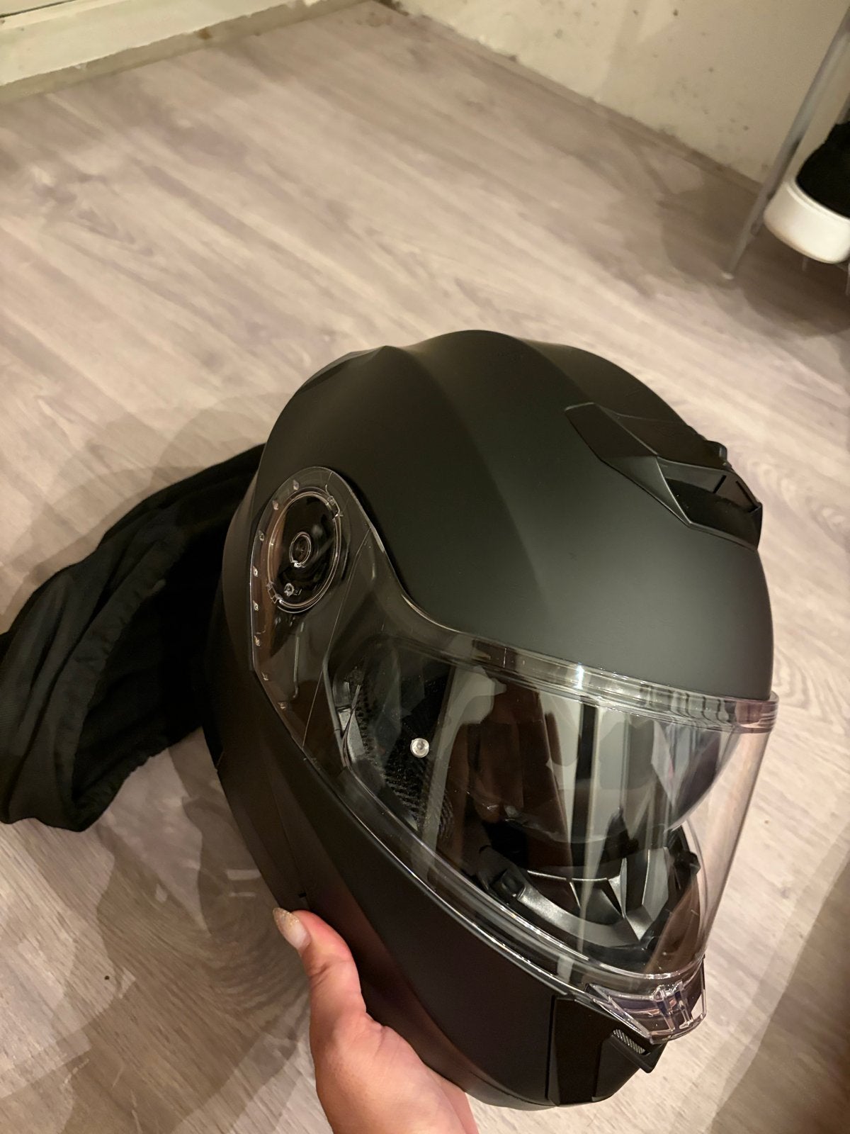 Vinz Systeemhelm Mat Zwart - Maat S (55-56), Motoren, Kleding | Motorhelmen, Systeemhelm, Heren, S, Tweedehands