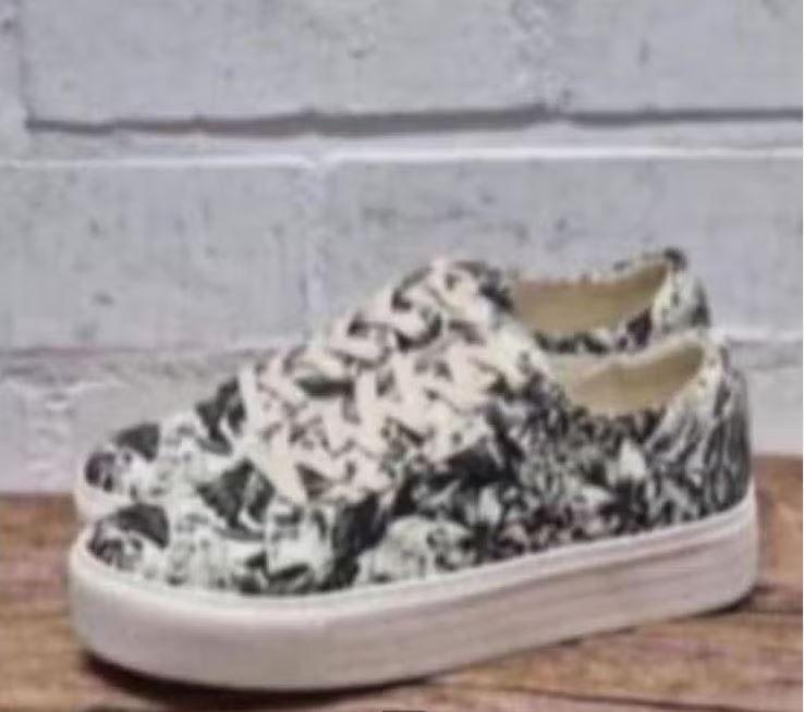 Kenneth Cole - Prachtige sneakers maat 40 - Nieuw, Kenneth Cole, Nieuw, Ophalen of Verzenden, Sneakers of Gympen