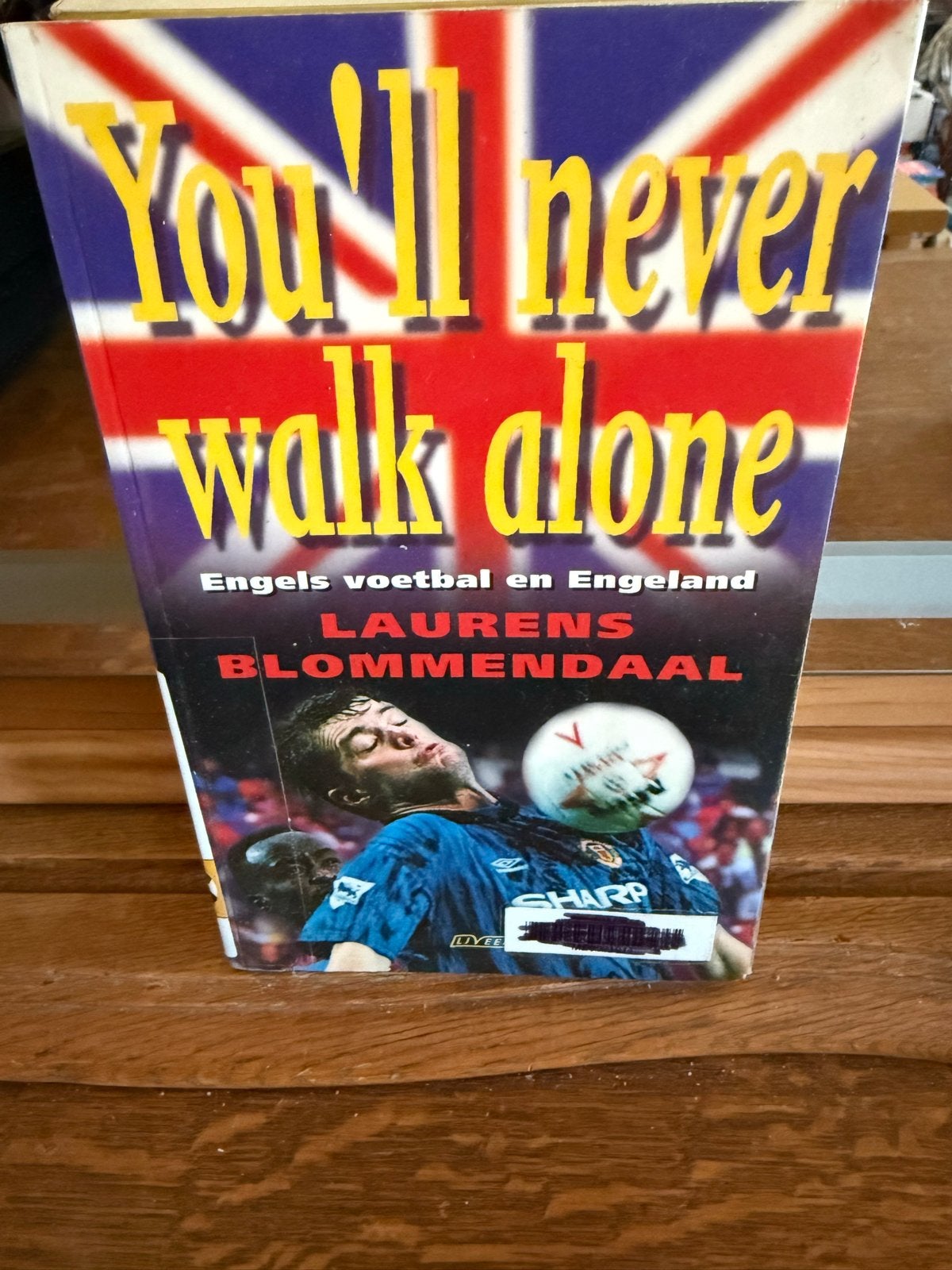 You'll Never Walk Alone - Engels voetbal en Engeland, Ophalen of Verzenden, Zo goed als nieuw, Balsport