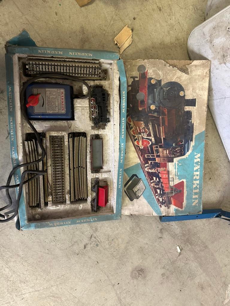 Vintage marklin elektrische model trein set, Hobby en Vrije tijd, Modeltreinen | H0, Ophalen, Wisselstroom, Märklin, Gebruikt