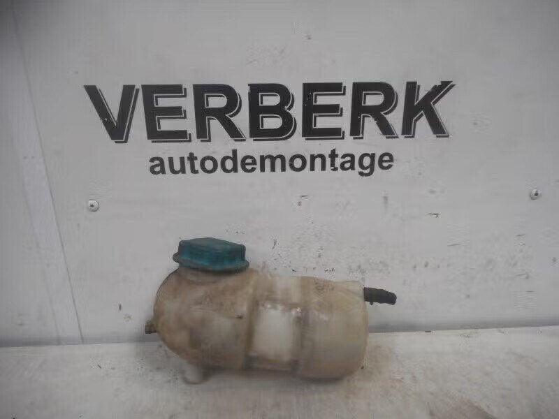 KOELVLOEISTOF RESERVOIR Volvo 740 Estate (1276040), Auto-onderdelen, Gebruikt, Info@volvocars.com, Ophalen of Verzenden, Volvo Car Germany GmbH