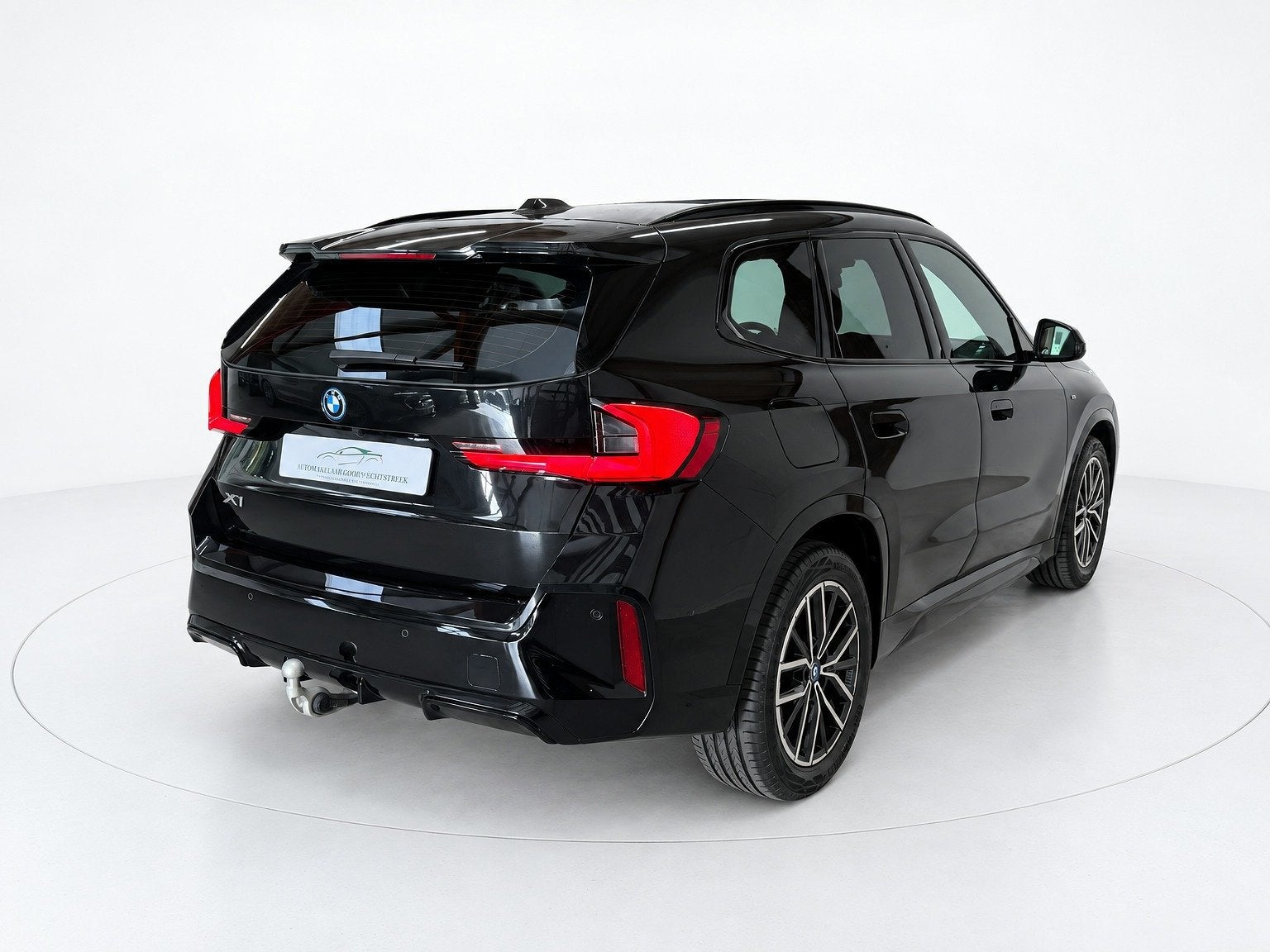 BMW X1 XDrive25e - Panorama - Trekhaak - Memory, Auto's, Gebruikt, Zwart, Leder en Stof, Zwart
