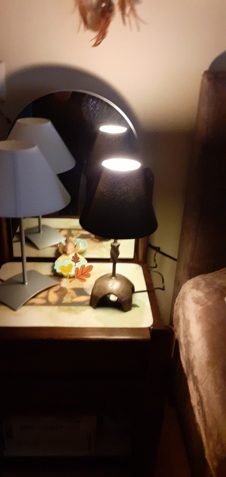 2 mooie tafel lampen zwarte en witte kap, Huis en Inrichting, Lampen | Tafellampen, Ophalen of Verzenden, Zo goed als nieuw, Metaal