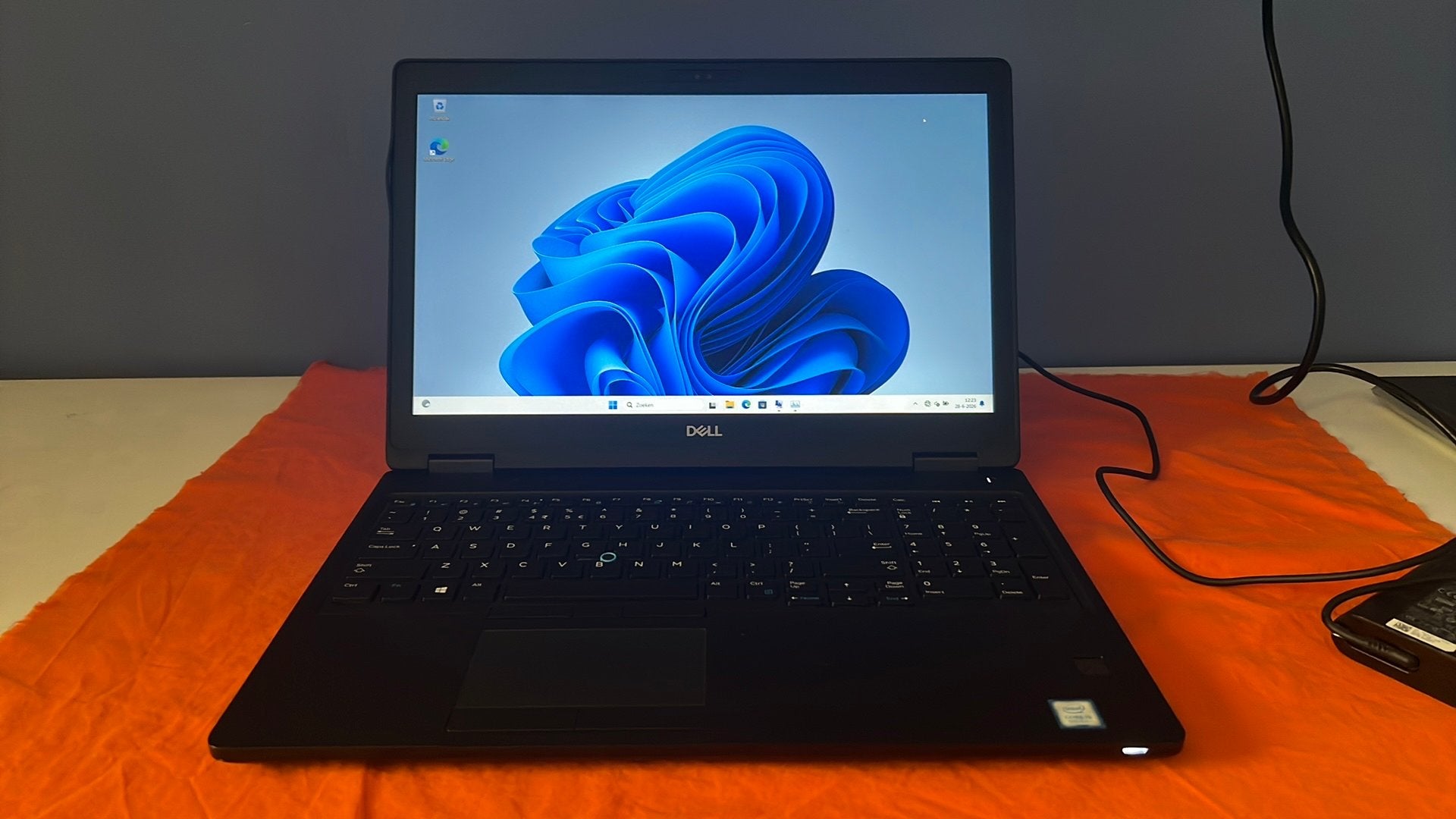 Dell Latitude 5590 i5-8350U 16GB RAM 256GB SSD Windows 11, Computers en Software, Windows Laptops, 2 tot 3 Ghz, Qwerty, 14 inch