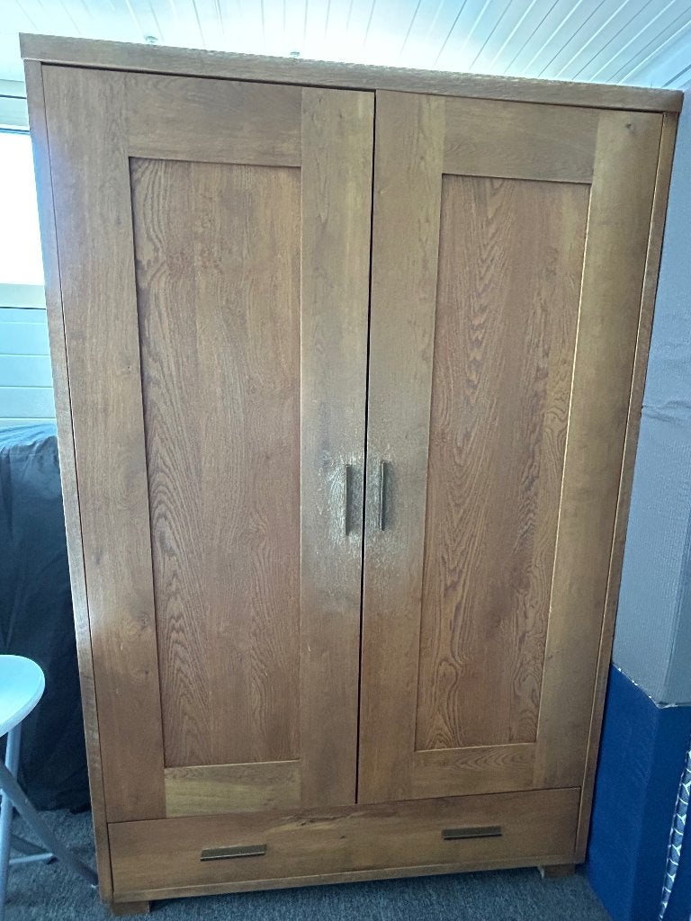 Grote stevige kast., Ophalen, Gebruikt, Met deur(en), 200 cm of meer