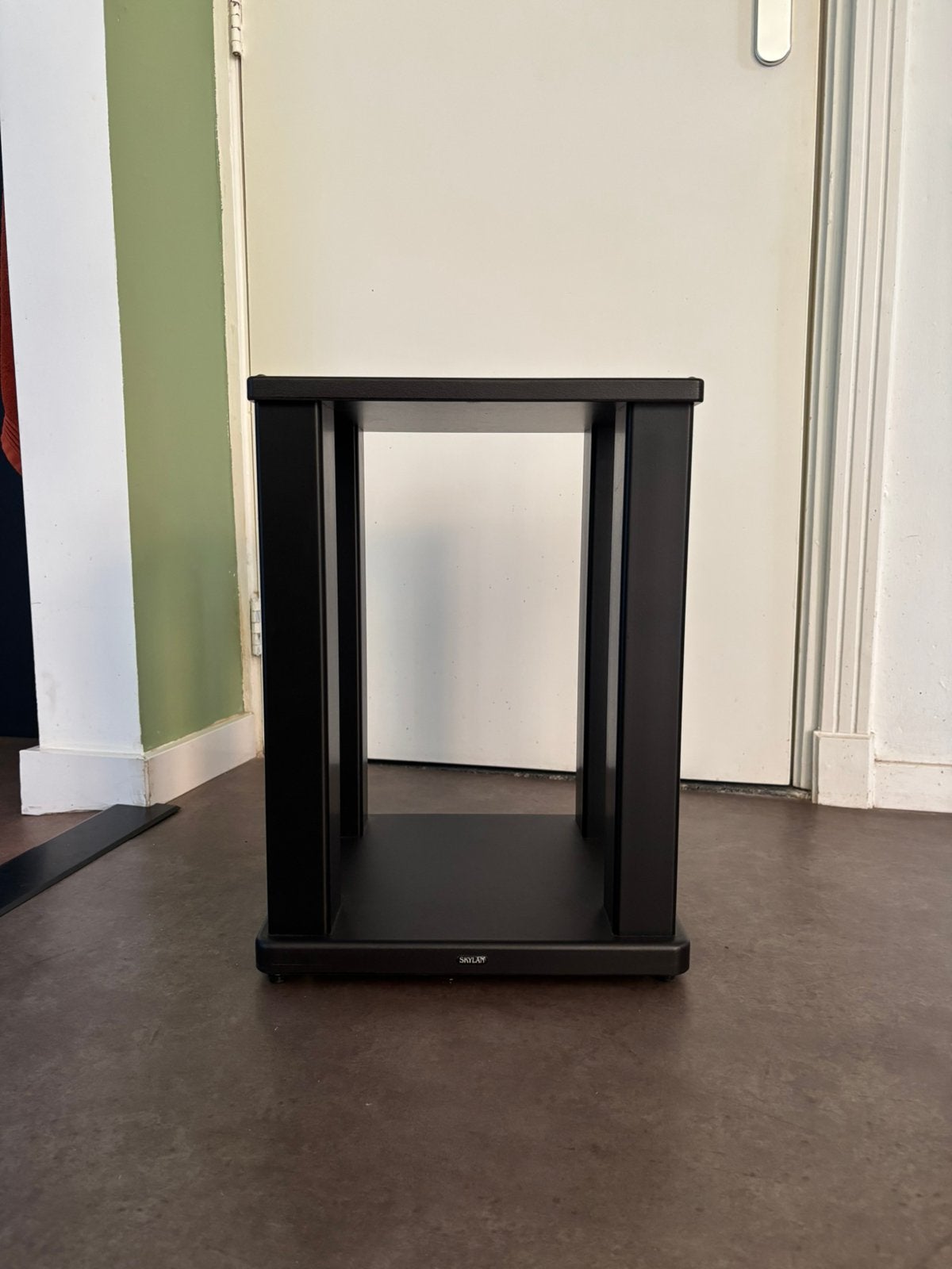 Skylan stands voor Harbeth HL5, Audio, Tv en Foto, Ophalen, Zo goed als nieuw, Minder dan 60 watt, Overige merken