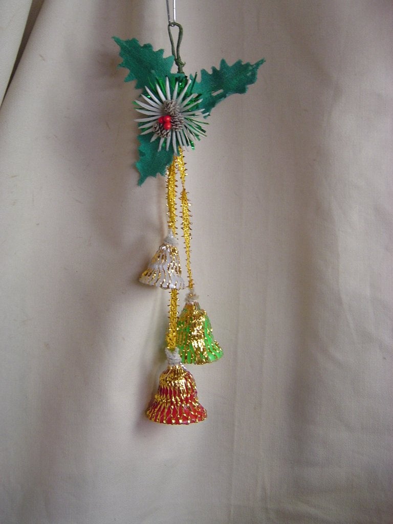 Vintage kerstcorsage met 3 klokjes, Ophalen of Verzenden, Gebruikt