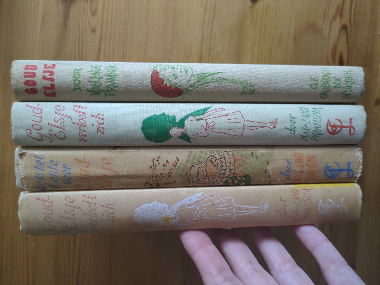 Goud-Elsje Boekenreeks - 4 Delen, Boeken, Ophalen of Verzenden, Gelezen, Moelange Praamsma, Max-Lange Praamsma, Fictie algemeen