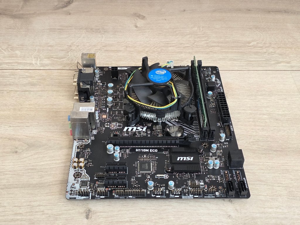 tk:MSI H110M ECO moederbord + Intel CPU + 4GB RAM (werkend), Computers en Software, Moederborden, Ophalen of Verzenden, Gebruikt