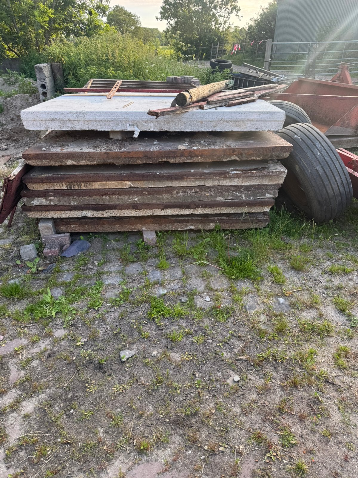 Stelcon platen 2x2 10 cm dik en 1,5 van 14 cm dik, Ophalen, Gebruikt