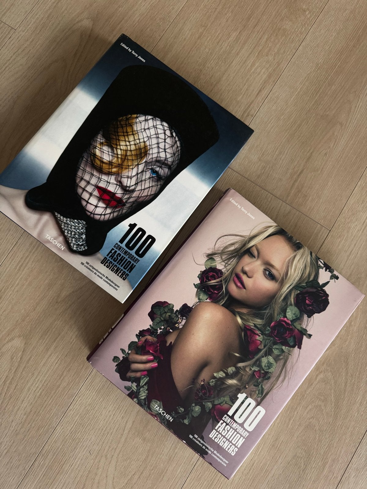 100 Contemporary Fashion Designers Boeken - Taschen, Boeken, Ophalen of Verzenden, Gelezen, Nederland