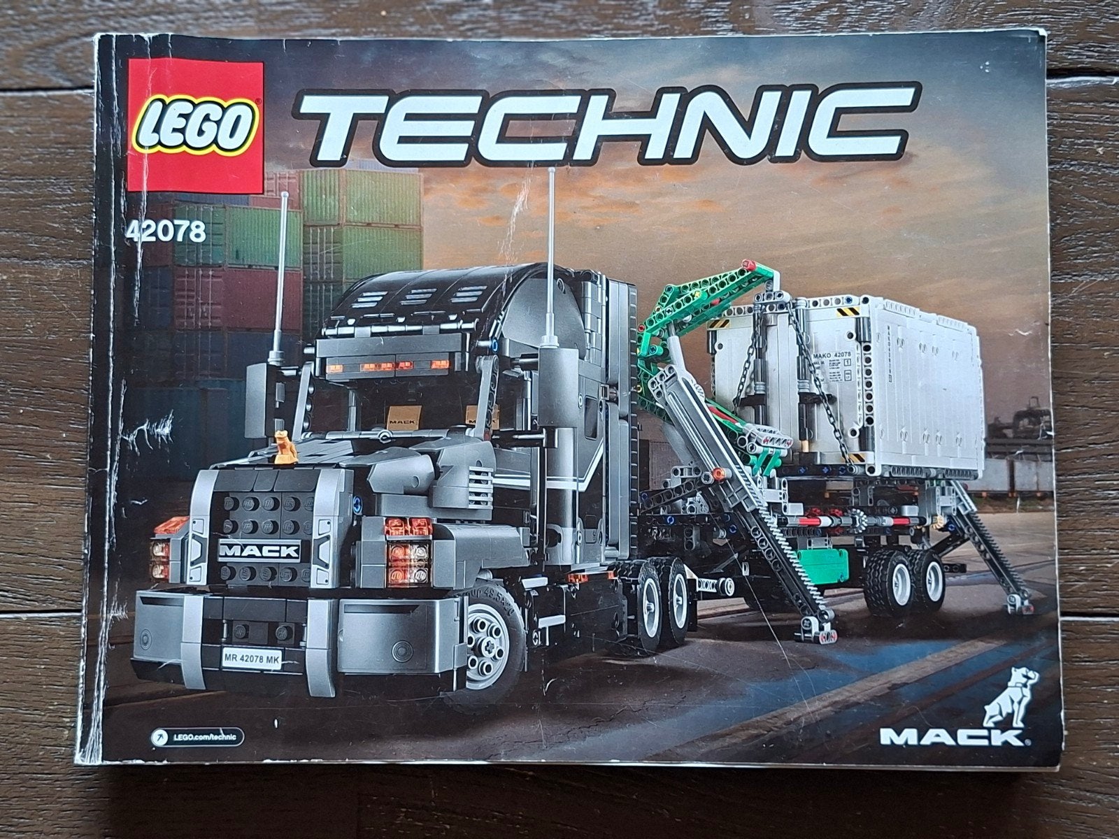LEGO Technic Mack Anthem 42078 Vrachtwagen met Container, Ophalen, Zo goed als nieuw