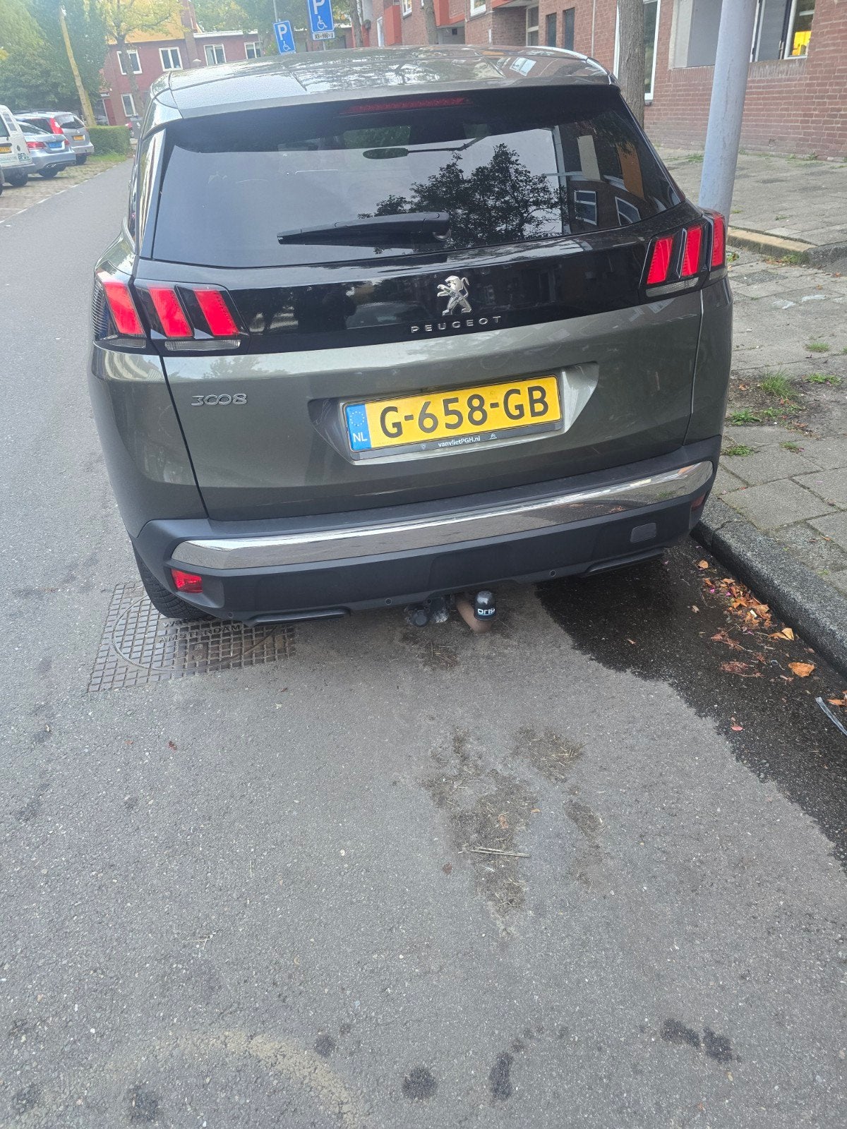 Peugeot 3008 1.2 Puretech 130pk S&S 2019 Grijs, Voorwielaandrijving, 15 km/l, 1295 kg, 1199 cc