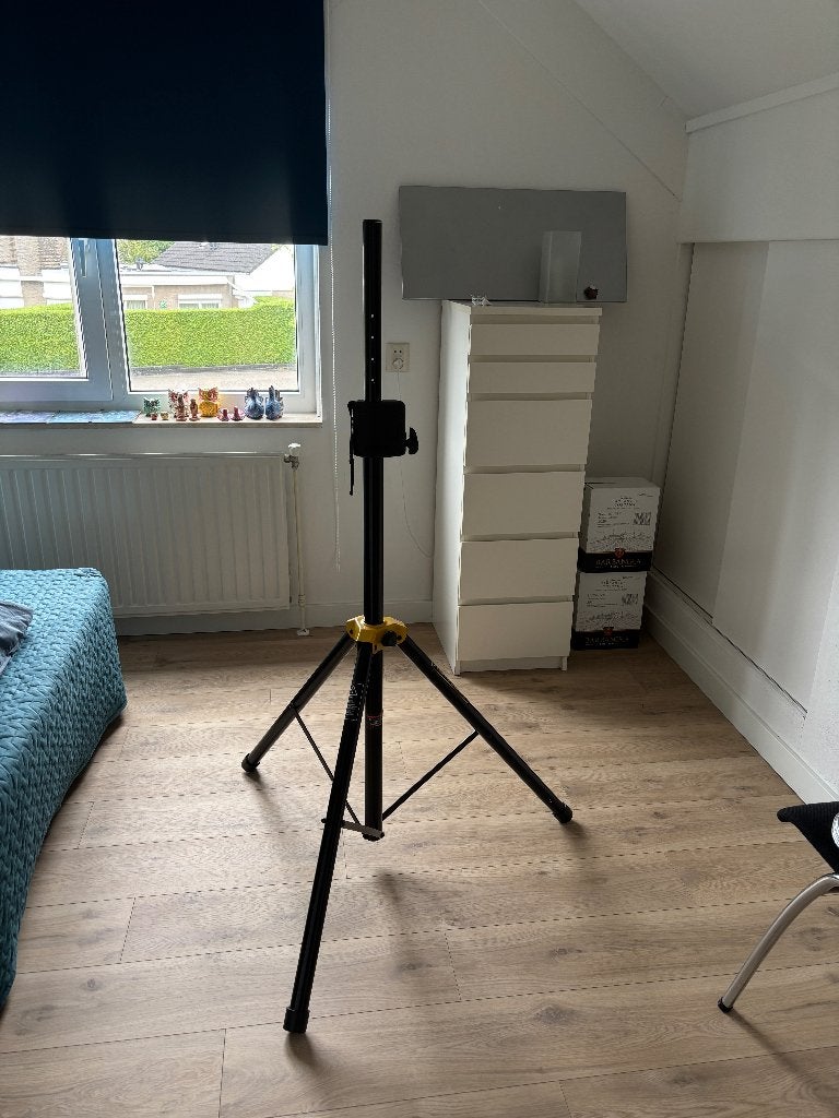 Te koop: HERCULES LUIDSPREKER STAND, Ophalen, Zo goed als nieuw, Instrumentstandaard, Speaker