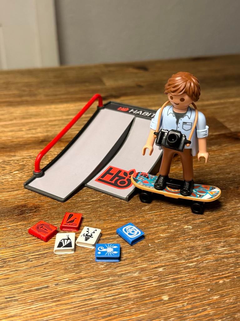 Playmobil 9094 Skateboarder met skatebaan, Ophalen of Verzenden, Gebruikt, Complete set