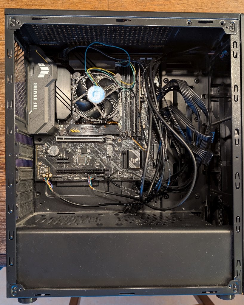 ASUS TUF Gaming B560M-PLUS met 12 GB en Pentium Gold 6400, Gebruikt, LGA 1151, DDR4, Ophalen of Verzenden