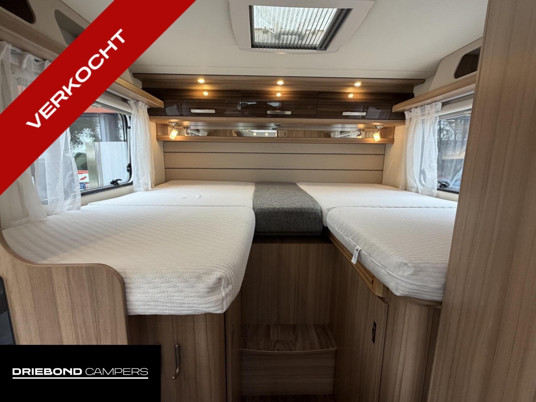 Knaus 650 Meg Sun Ti Automaat Enkele Bedden Vlakke Vloer, Caravans en Kamperen, Campers, Automaat, Airbags, 6 tot 7 meter, Bedrijf