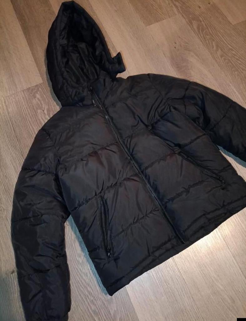 Mooie zwarte puffer jas - maat 11/12 - zo goed als nieuw, Ophalen of Verzenden, Zo goed als nieuw, Jongen of Meisje, Jas