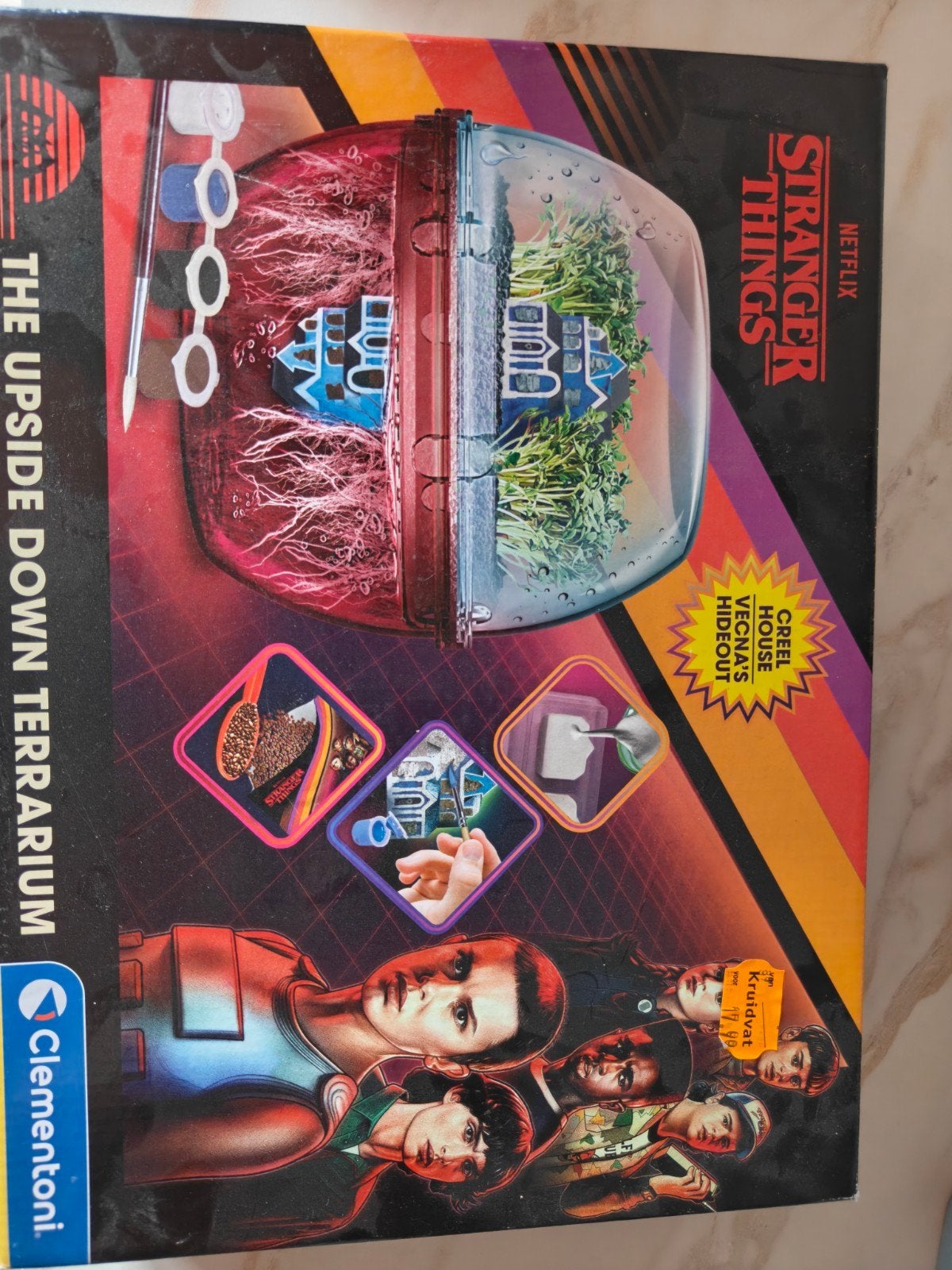 Stranger Things The Upside Down Terrarium Clementoni, Ophalen of Verzenden, Nieuw, Knutselen