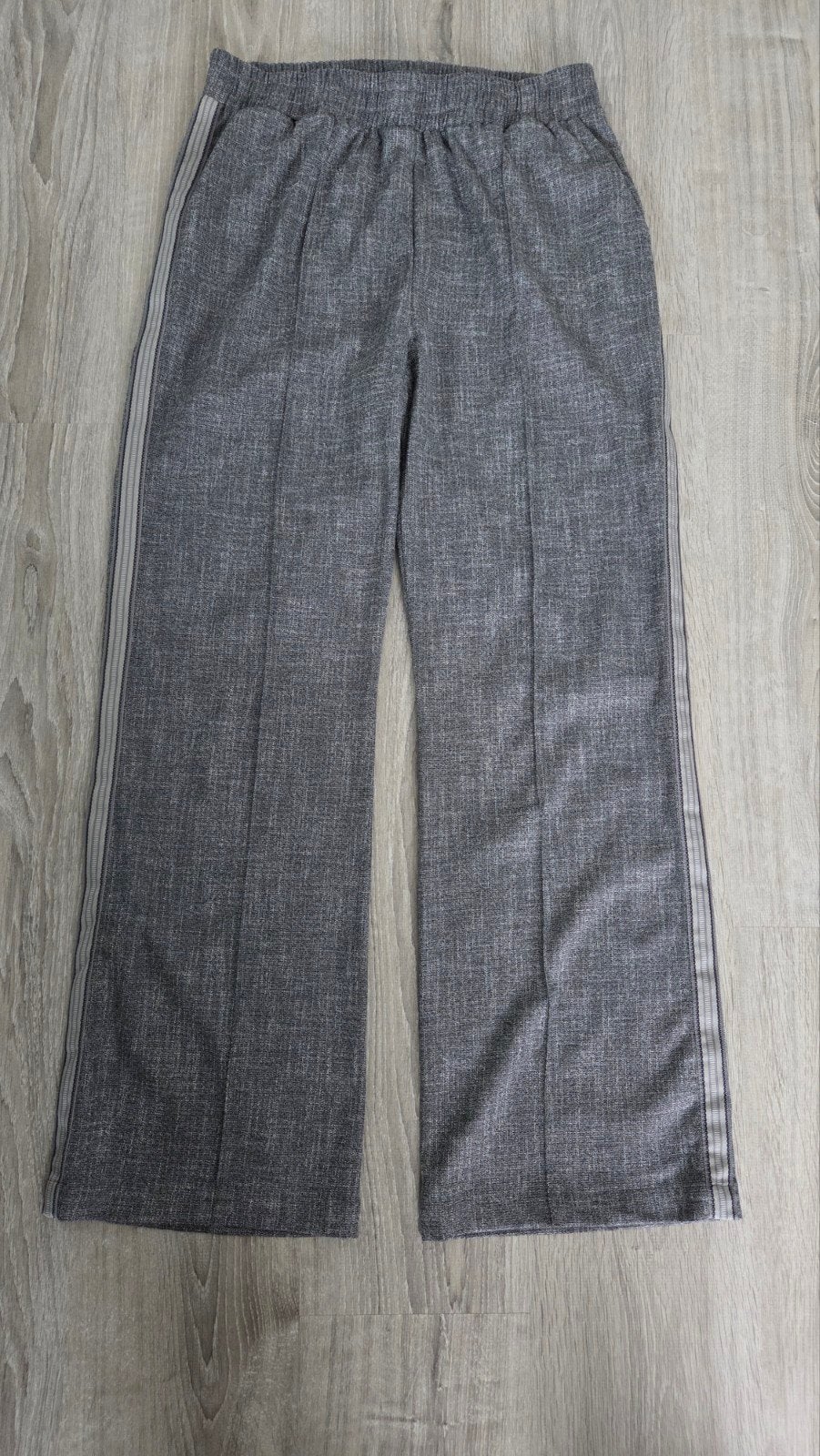 Mooie grijze broek van Geisha maat 42 als nieuw!, Kleding | Dames, Maat 42/44 (L), Ophalen of Verzenden, Zo goed als nieuw, Grijs