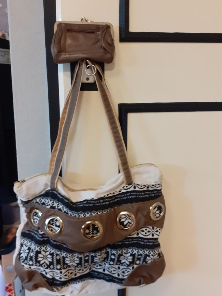 Leuke tas met bijbehorende beurs., Ophalen, Handtas